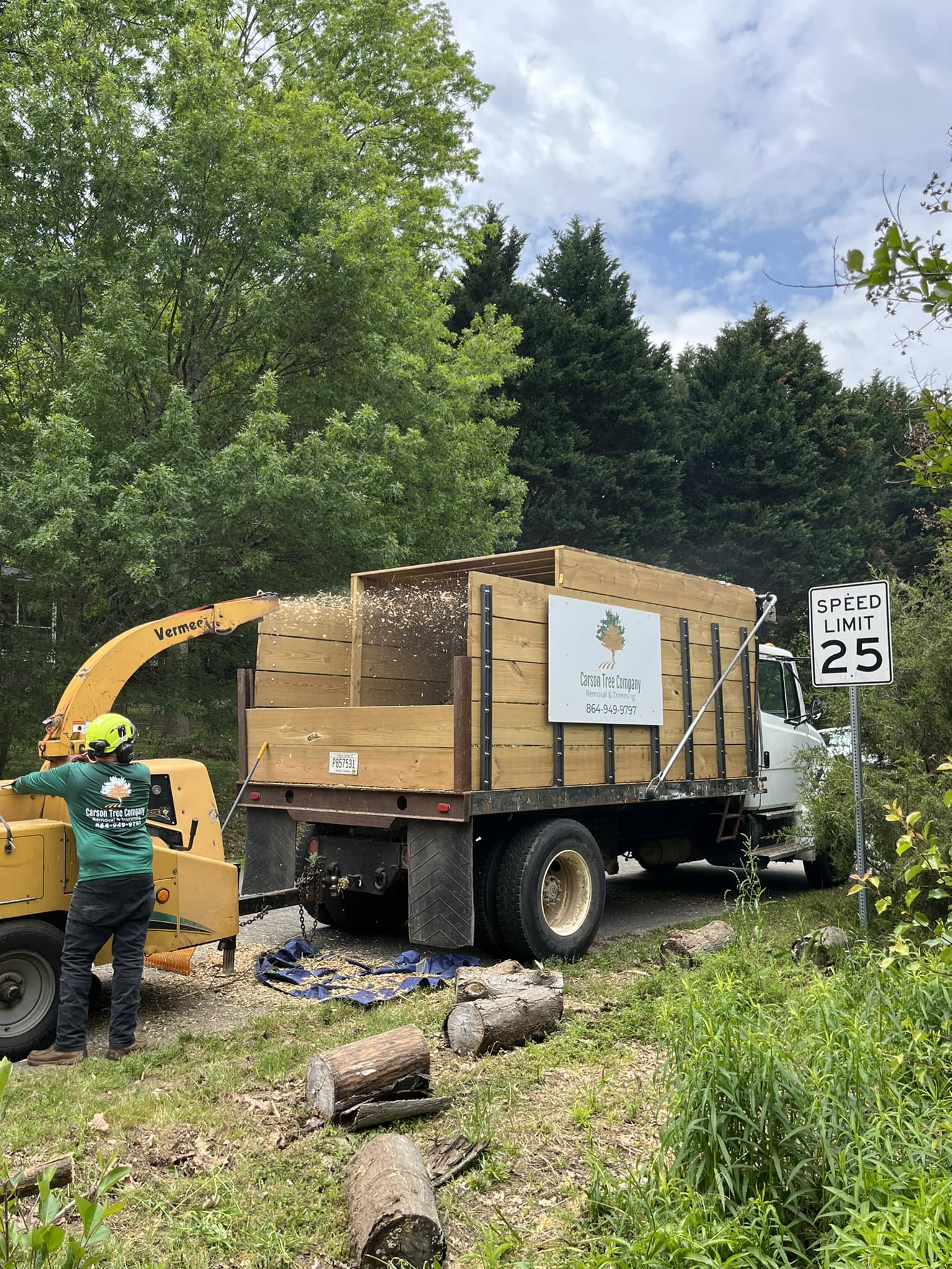Carson Tree Company working in Simpsonville SC